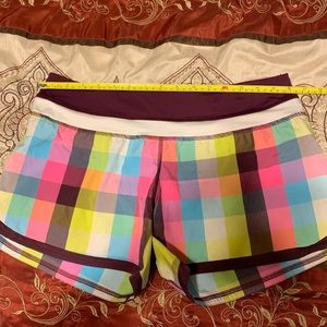 Lululemon groovy run short | Sea Check Multi 10